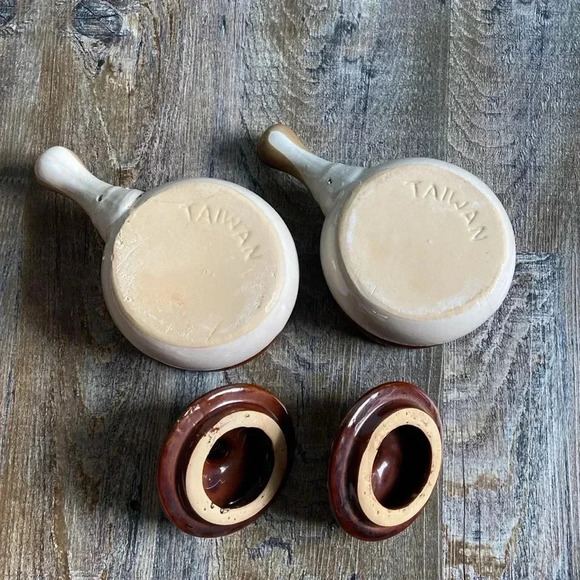 Set of French Onion Soup  Bowls w Lids - Picture 3 of 7
